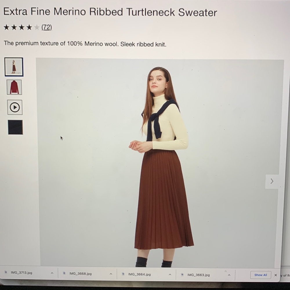 Uniqlo merino wool turtleneck sweater